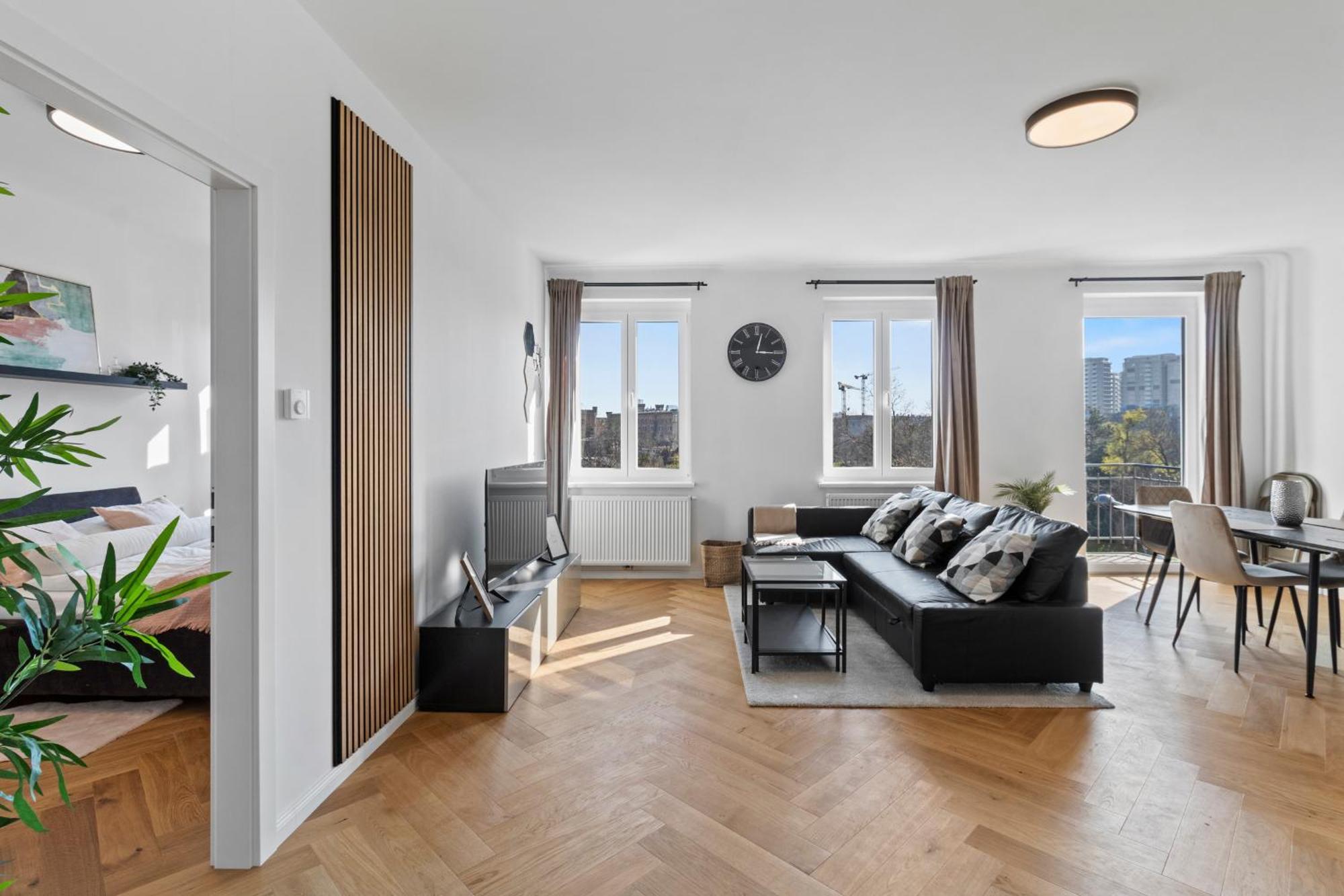 Feelhome-balkon-zentrum-6 Gaeste-wifi-smart Tv Apartmán *